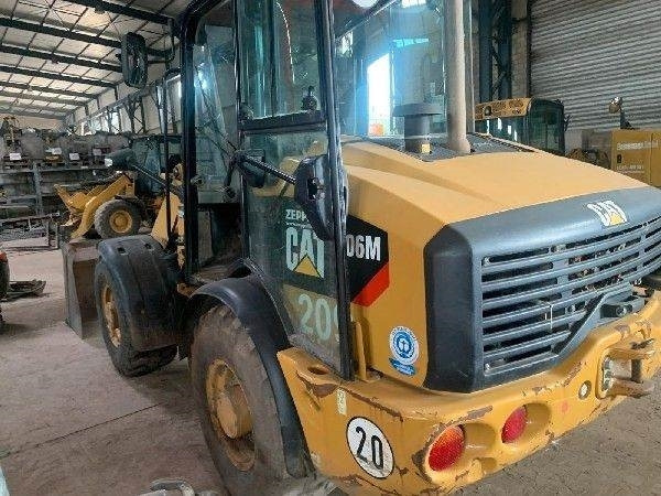 CAT 906M - اللودر بعجل: صور 2 CAT 906M - اللودر بعجل: صور 2
