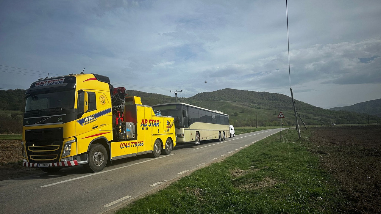 VOLVO FH500 - شاحنة كرين: صور 4 VOLVO FH500 - شاحنة كرين: صور 4