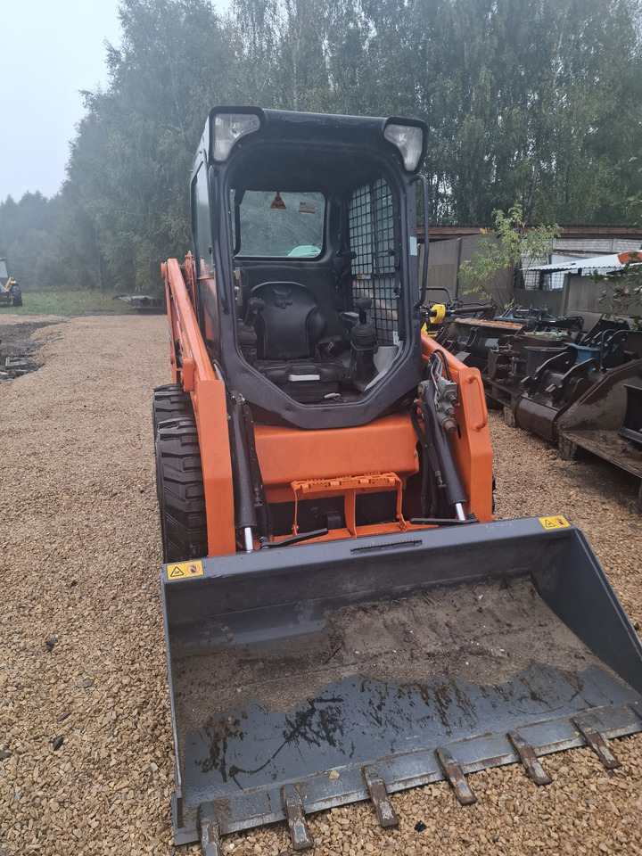 شيول صغير BOBCAT S450: صور 6