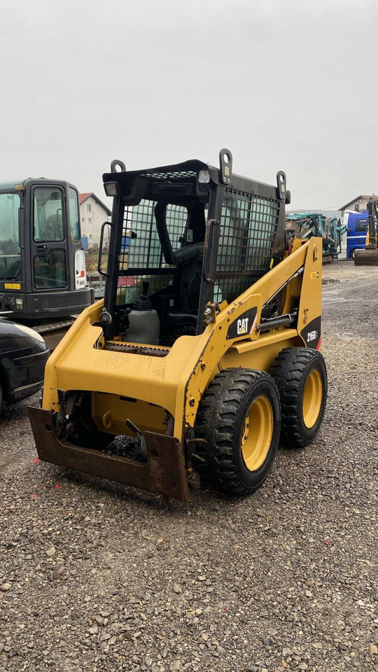 CAT 216, freza, mogučnost najma - لودر: صور 5 CAT 216, freza, mogučnost najma - لودر: صور 5