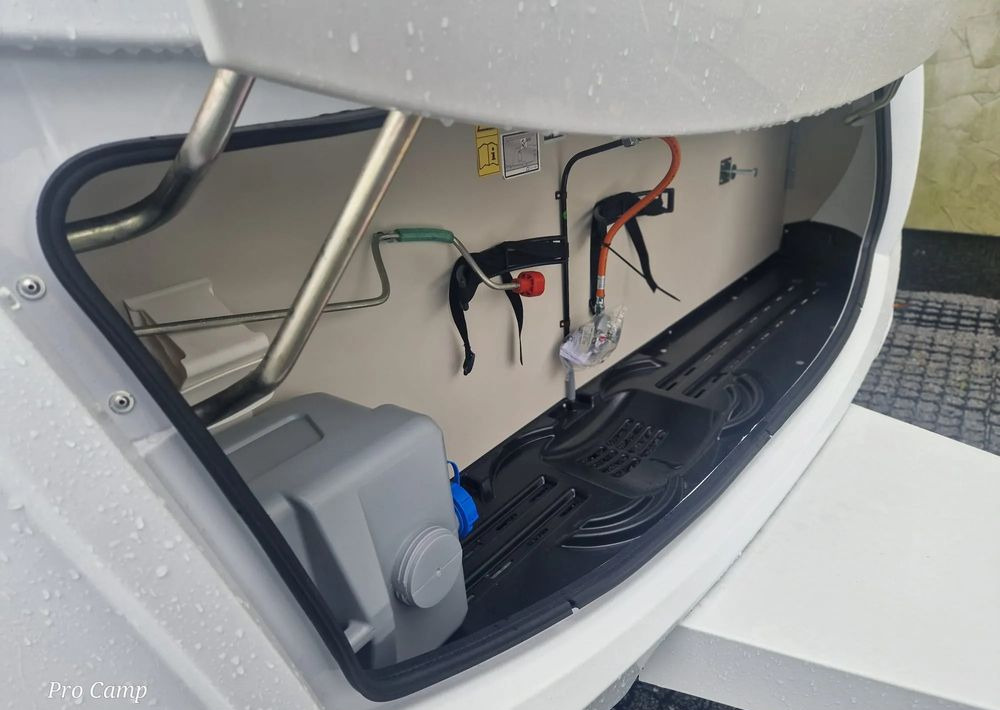 KNAUS SUDWIND 750 UFK SCANDINAVIAN SELECTION - كرفان سحب: صور 4 KNAUS SUDWIND 750 UFK SCANDINAVIAN SELECTION - كرفان سحب: صور 4