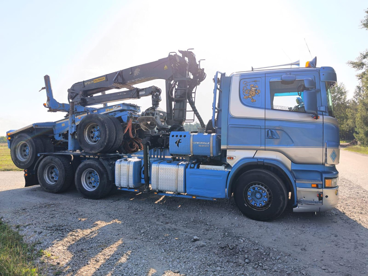 SCANIA R620 V8 - شاحنة قطع الأشجار, شاحنة كرين: صور 5 SCANIA R620 V8 - شاحنة قطع الأشجار, شاحنة كرين: صور 5