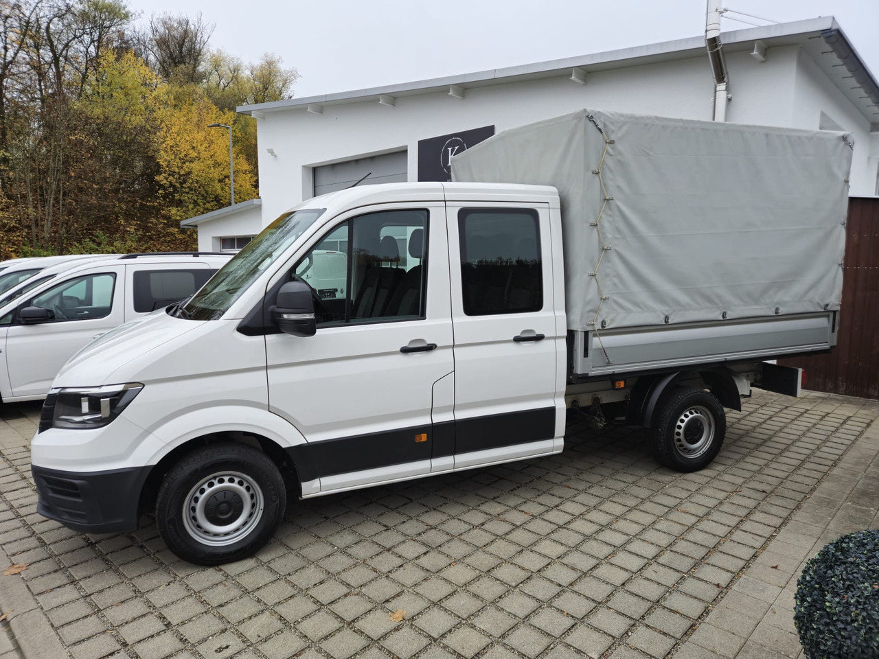 VOLKSWAGEN Crafter Pritsche 35 DOKA mittellang 4MOTION - الشاحنات الصغيرة ستائر: صور 3 VOLKSWAGEN Crafter Pritsche 35 DOKA mittellang 4MOTION - الشاحنات الصغيرة ستائر: صور 3