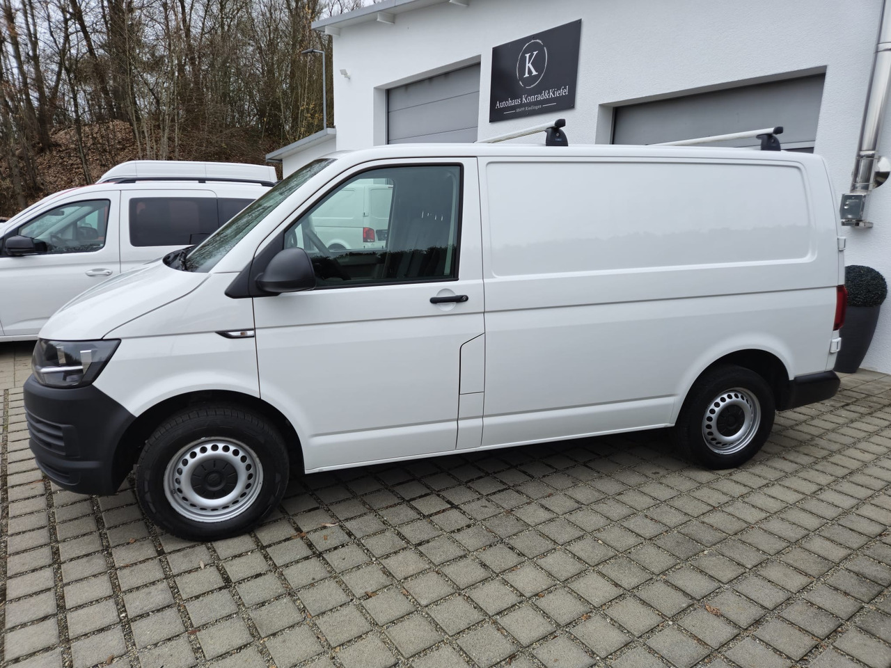 VOLKSWAGEN T6 Transporter Kasten-Kombi Standheizung - فان: صور 3 VOLKSWAGEN T6 Transporter Kasten-Kombi Standheizung - فان: صور 3