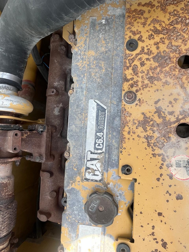 CATERPILLAR 323DL - حفارات زحافة: صور 3 CATERPILLAR 323DL - حفارات زحافة: صور 3