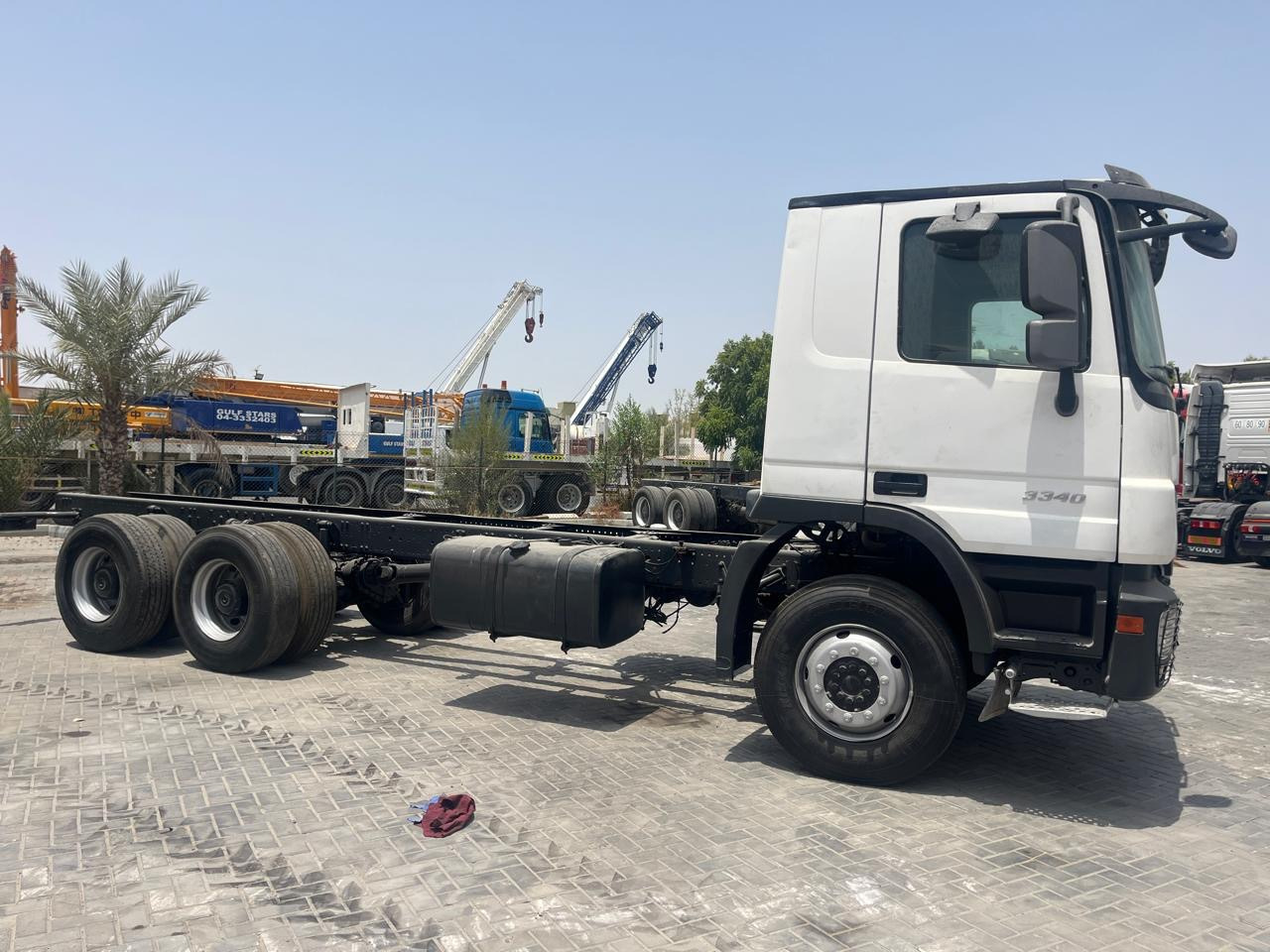 MERCEDES-BENZ Actros 3340 - الشاسيه شاحنة: صور 1 MERCEDES-BENZ Actros 3340 - الشاسيه شاحنة: صور 1