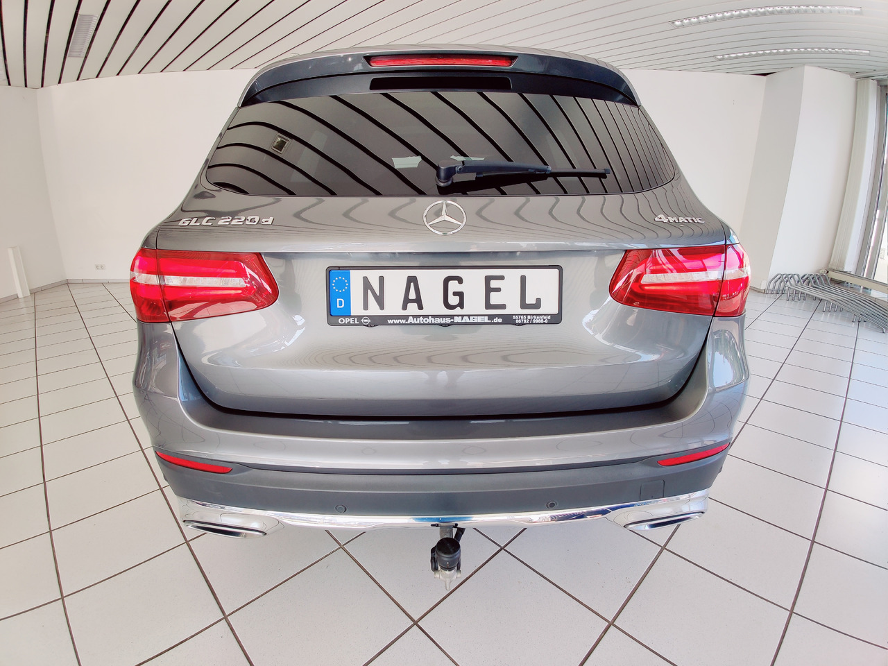سيارة دفع رباعي Mercedes-Benz GLC 220 d 4Matic AHK Navi RüKam SHZ: صور 6 سيارة دفع رباعي Mercedes-Benz GLC 220 d 4Matic AHK Navi RüKam SHZ: صور 6