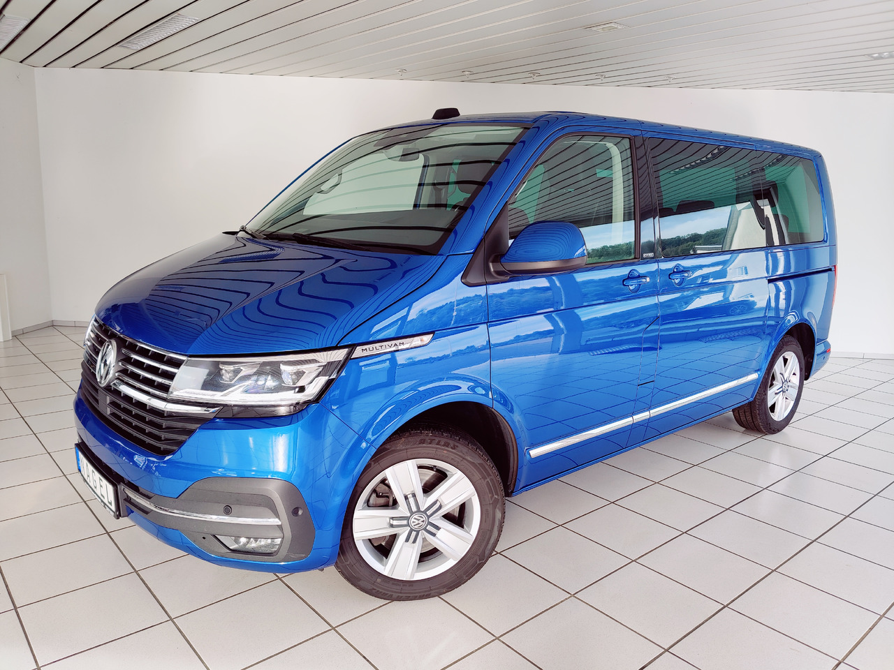 Volkswagen T6.1 Multivan Cruise*DAB+*Rükam*Standheizung*AHK Cruise FWD - حافلة صغيرة, ميكروباص: صور 1 Volkswagen T6.1 Multivan Cruise*DAB+*Rükam*Standheizung*AHK Cruise FWD - حافلة صغيرة, ميكروباص: صور 1