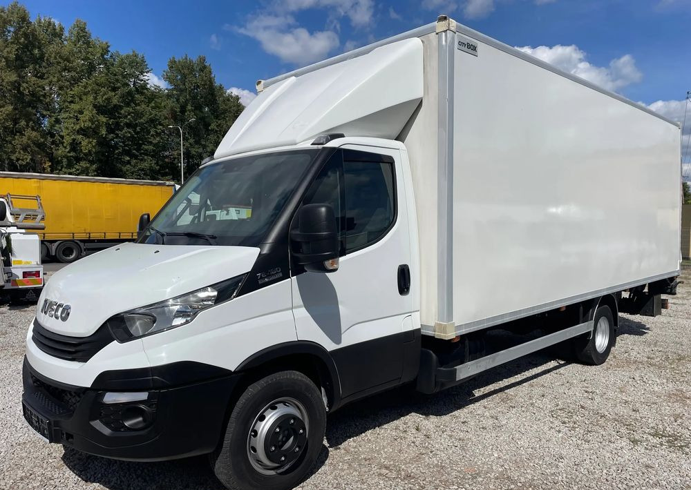 Iveco Daily 72c18 Kontener winda 2017r - الشاحنات الصغيرة صندوق مغلق: صور 1 Iveco Daily 72c18 Kontener winda 2017r - الشاحنات الصغيرة صندوق مغلق: صور 1