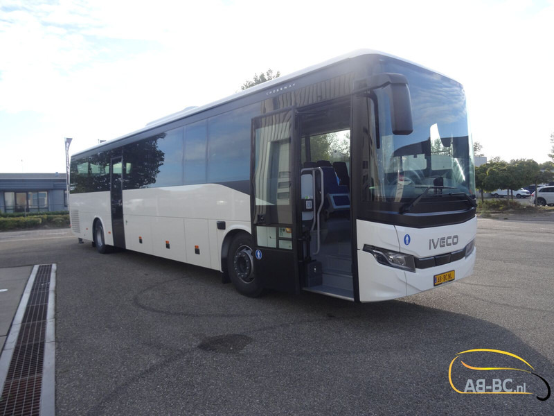 Iveco New Crossway 61 seats 3 pieces on stock - سياحية حافلة: صور 1 Iveco New Crossway 61 seats 3 pieces on stock - سياحية حافلة: صور 1