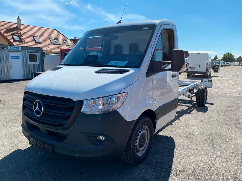 Mercedes-Benz Sprinter 315 Doka Kipper 3,5T Anhängelast - قلاب صغير: صور 2 Mercedes-Benz Sprinter 315 Doka Kipper 3,5T Anhängelast - قلاب صغير: صور 2