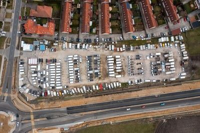 الشاحنات الصغيرة المسطحة Mercedes-Benz Sprinter 315Pritsche: صور 17 الشاحنات الصغيرة المسطحة Mercedes-Benz Sprinter 315Pritsche: صور 17