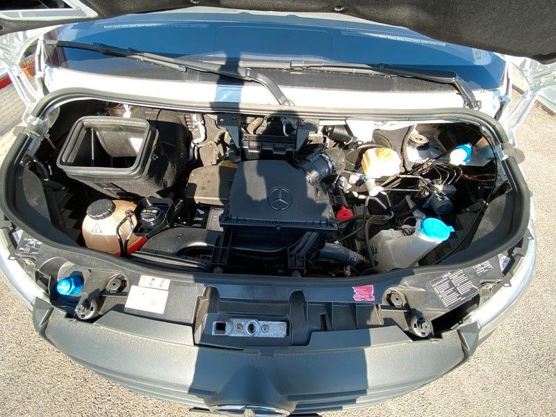 الشاحنات الصغيرة المبردة Mercedes-Benz Sprinter III Kasten FWD 211/215 CDI FWD L2: صور 17