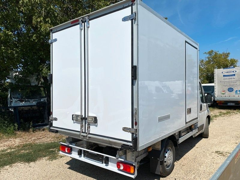 Peugeot Boxer L2 Heavy Kühlkoffer Peugeot Boxer L2 Heavy Kühlkoffer - الشاحنات الصغيرة المبردة: صور 3 Peugeot Boxer L2 Heavy Kühlkoffer Peugeot Boxer L2 Heavy Kühlkoffer - الشاحنات الصغيرة المبردة: صور 3