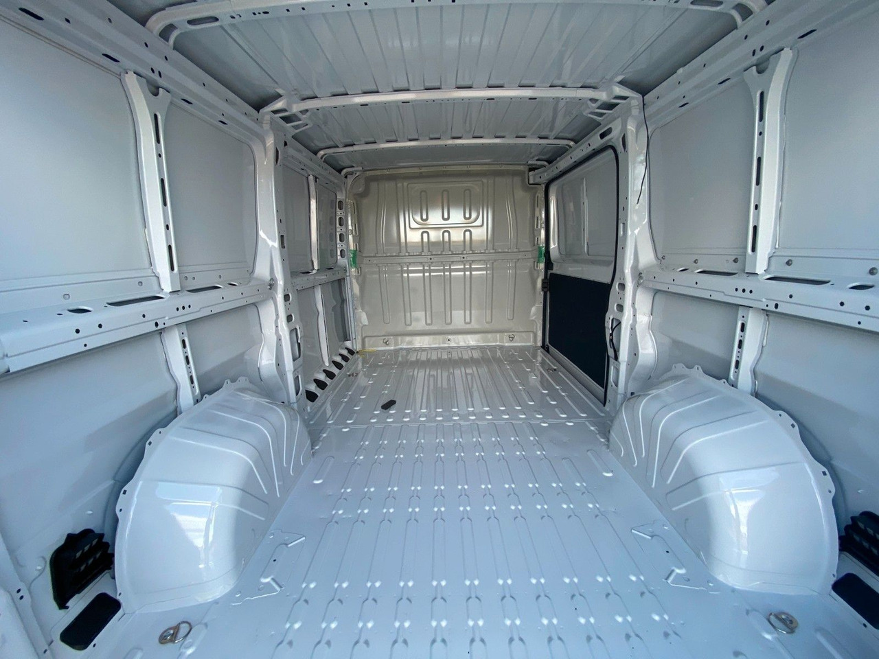 فان المدمجة Peugeot Boxer: صور 6