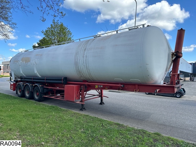 Benalu Silo 62000 liter, Silo, Bulk - نصف مقطورة صهريج: صور 3 Benalu Silo 62000 liter, Silo, Bulk - نصف مقطورة صهريج: صور 3