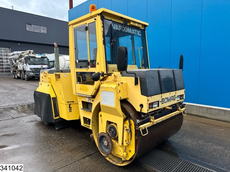 Bomag BW 151 AC-2 6086h, 51kW - مدحلة: صور 3 Bomag BW 151 AC-2 6086h, 51kW - مدحلة: صور 3