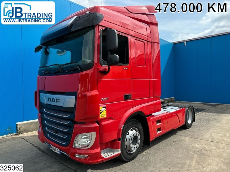 DAF XF 530 EURO 6, Standairco, PTO - شاحنة جرار: صور 1 DAF XF 530 EURO 6, Standairco, PTO - شاحنة جرار: صور 1