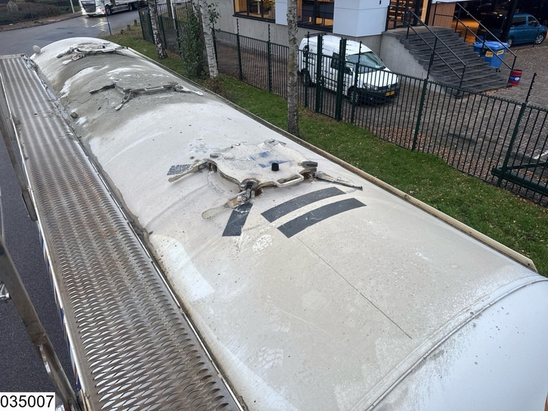 نصف مقطورة صهريج Feldbinder Silo 40.000 Liter, 3 Comp: صور 10 نصف مقطورة صهريج Feldbinder Silo 40.000 Liter, 3 Comp: صور 10