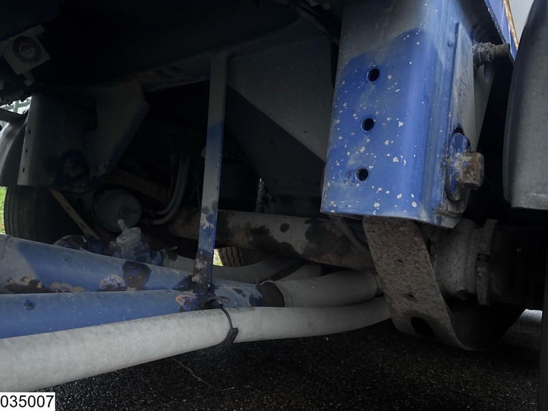 نصف مقطورة صهريج Feldbinder Silo 40.000 Liter, 3 Comp: صور 14 نصف مقطورة صهريج Feldbinder Silo 40.000 Liter, 3 Comp: صور 14