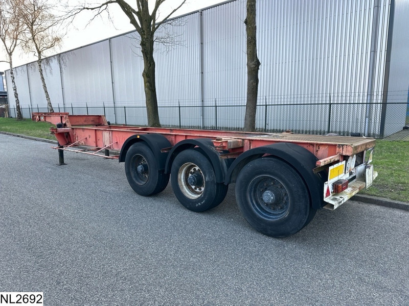 Fruehauf Container 20 FT, Steel suspension - شاحنات الحاويات / جسم علوي قابل للتغيير نصف مقطورة: صور 4 Fruehauf Container 20 FT, Steel suspension - شاحنات الحاويات / جسم علوي قابل للتغيير نصف مقطورة: صور 4
