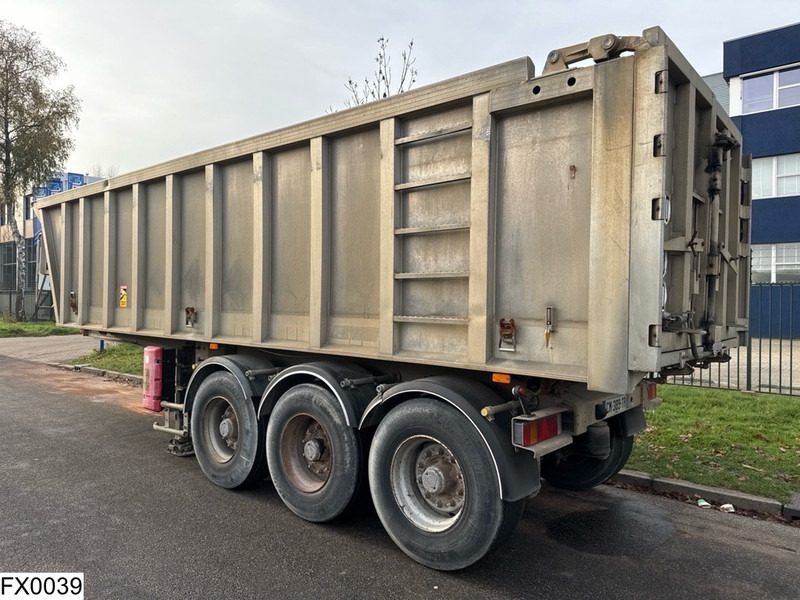 GENERAL TRAILERS kipper 29,6 m3, lift axle - قلابة نصف مقطورة: صور 3 GENERAL TRAILERS kipper 29,6 m3, lift axle - قلابة نصف مقطورة: صور 3