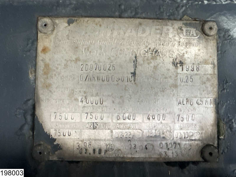 Hage und Knapp 40.000 Liter, 6 Comp, ADR - نصف مقطورة صهريج: صور 4 Hage und Knapp 40.000 Liter, 6 Comp, ADR - نصف مقطورة صهريج: صور 4