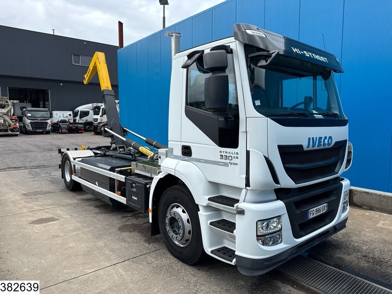 Iveco Stralis 330 CNG Unused, EURO 6, Retarder, Palfinger - شاحنة ذات الخطاف: صور 3 Iveco Stralis 330 CNG Unused, EURO 6, Retarder, Palfinger - شاحنة ذات الخطاف: صور 3