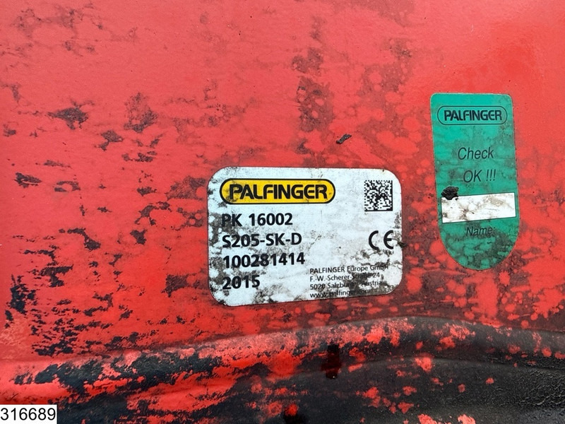 Iveco Trakker 360 6x4, EURO 6, Palfinger, Remote - شاحنات مسطحة, شاحنة كرين: صور 4 Iveco Trakker 360 6x4, EURO 6, Palfinger, Remote - شاحنات مسطحة, شاحنة كرين: صور 4