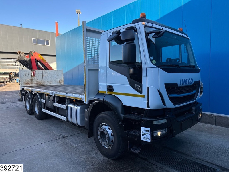 Iveco Trakker 360 6x4, EURO 6, Palfinger, Remote - شاحنات مسطحة, شاحنة كرين: صور 4 Iveco Trakker 360 6x4, EURO 6, Palfinger, Remote - شاحنات مسطحة, شاحنة كرين: صور 4
