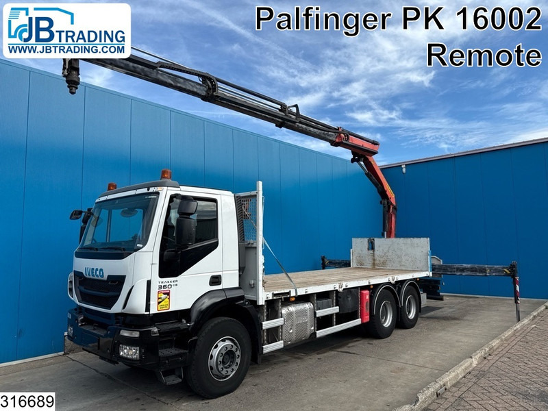 Iveco Trakker 360 6x4, EURO 6, Palfinger, Remote - شاحنات مسطحة, شاحنة كرين: صور 1 Iveco Trakker 360 6x4, EURO 6, Palfinger, Remote - شاحنات مسطحة, شاحنة كرين: صور 1