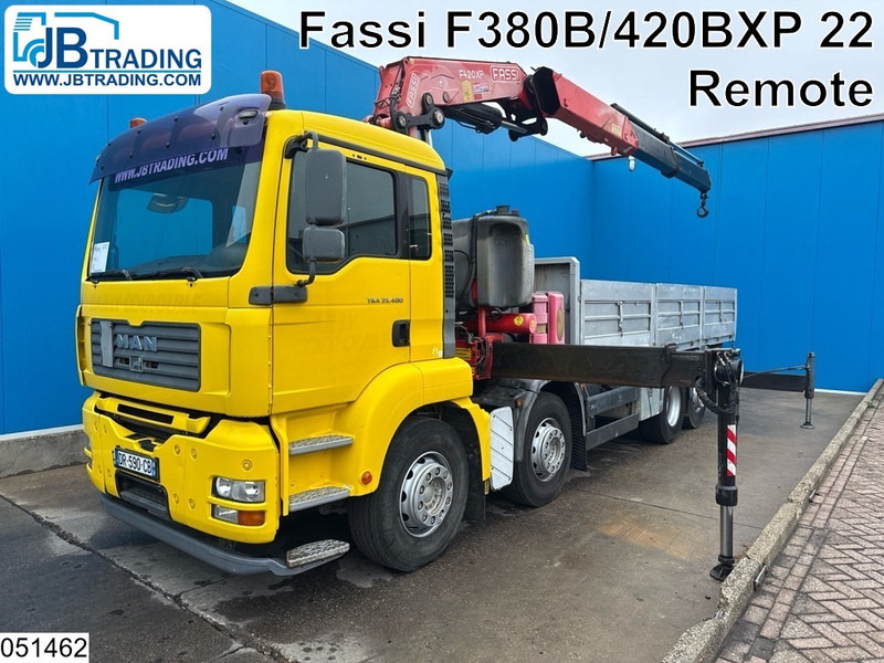MAN TGA 35 400 8x2, Handgeschakeld, Fassi, Remote - شاحنات مسطحة, شاحنة كرين: صور 1 MAN TGA 35 400 8x2, Handgeschakeld, Fassi, Remote - شاحنات مسطحة, شاحنة كرين: صور 1