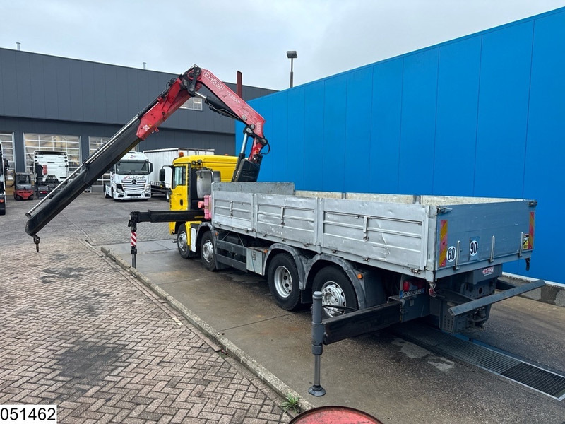 MAN TGA 35 400 8x2, Handgeschakeld, Fassi, Remote - شاحنات مسطحة, شاحنة كرين: صور 4 MAN TGA 35 400 8x2, Handgeschakeld, Fassi, Remote - شاحنات مسطحة, شاحنة كرين: صور 4