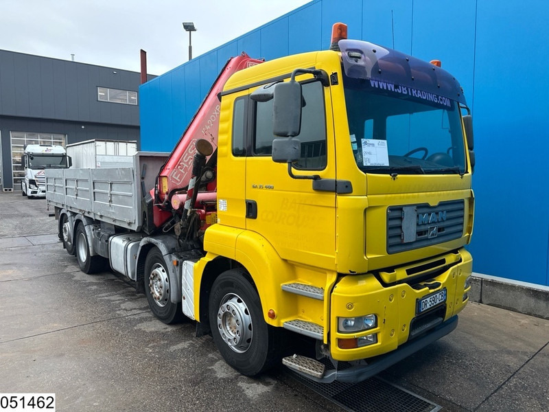MAN TGA 35 400 8x2, Handgeschakeld, Fassi, Remote - شاحنات مسطحة, شاحنة كرين: صور 3 MAN TGA 35 400 8x2, Handgeschakeld, Fassi, Remote - شاحنات مسطحة, شاحنة كرين: صور 3