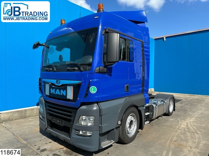 MAN TGX 18 460 EURO 6, Retarder, Standairco - شاحنة جرار: صور 1 MAN TGX 18 460 EURO 6, Retarder, Standairco - شاحنة جرار: صور 1