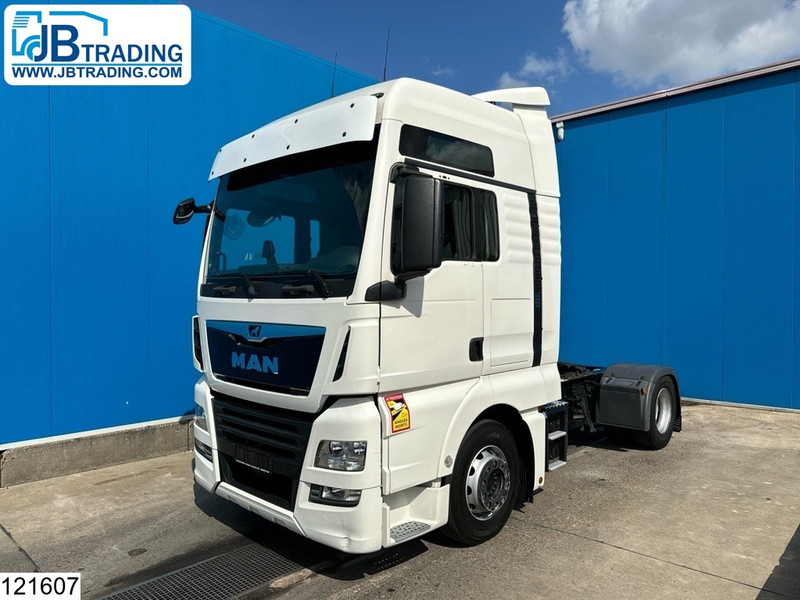 MAN TGX 18 460 EURO 6 - شاحنة جرار: صور 1 MAN TGX 18 460 EURO 6 - شاحنة جرار: صور 1