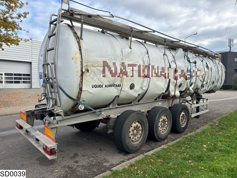 Magyar Chemie 32000 Liter - نصف مقطورة صهريج: صور 5 Magyar Chemie 32000 Liter - نصف مقطورة صهريج: صور 5