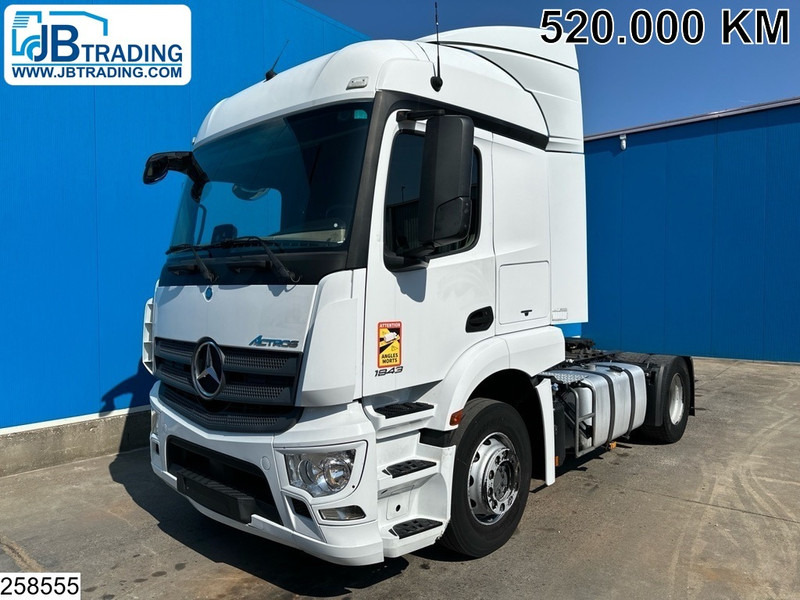 Mercedes-Benz Actros 1843 EURO 6 - شاحنة جرار: صور 1 Mercedes-Benz Actros 1843 EURO 6 - شاحنة جرار: صور 1