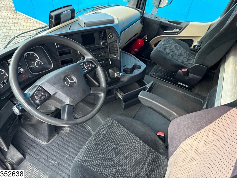 Mercedes-Benz Actros 1845 EURO 6, Hydraulic - شاحنة جرار: صور 5 Mercedes-Benz Actros 1845 EURO 6, Hydraulic - شاحنة جرار: صور 5