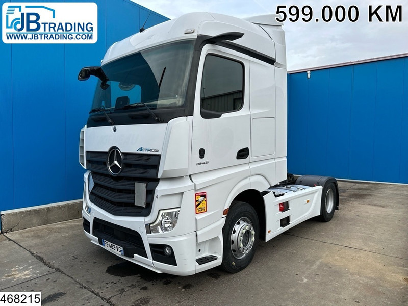Mercedes-Benz Actros 1845 EURO 6, Mirrorcams, MP5, New Tyres - شاحنة جرار: صور 1 Mercedes-Benz Actros 1845 EURO 6, Mirrorcams, MP5, New Tyres - شاحنة جرار: صور 1