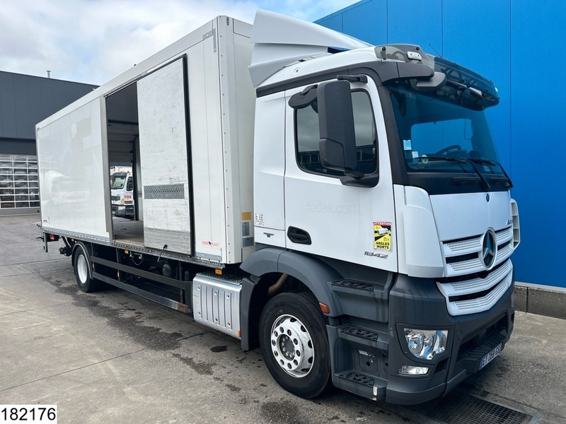 Mercedes-Benz Antos 1842 EURO 6, Dhollandia - بصندوق مغلق شاحنة: صور 3 Mercedes-Benz Antos 1842 EURO 6, Dhollandia - بصندوق مغلق شاحنة: صور 3