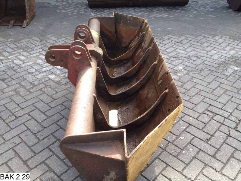 Onbekend Ditch bucket - بكت: صور 3 Onbekend Ditch bucket - بكت: صور 3