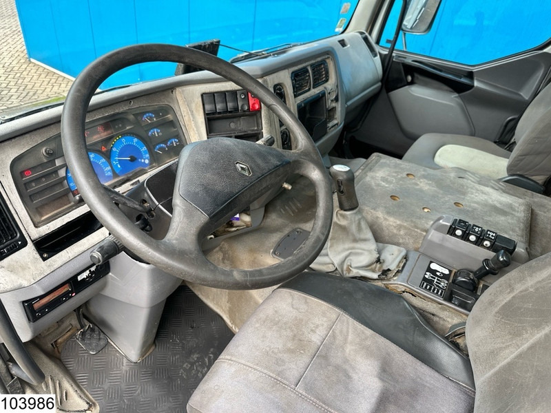 Renault Kerax 380 Dxi 8x4, Manual transmission, Steel spring suspension - قلابات: صور 5 Renault Kerax 380 Dxi 8x4, Manual transmission, Steel spring suspension - قلابات: صور 5