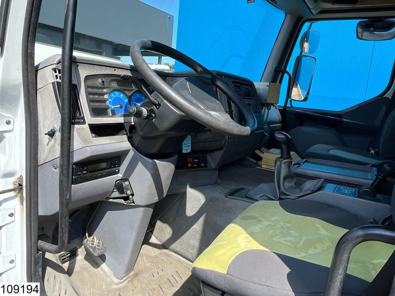 Renault Premium 270 16350 Liter, LPG GPL, Gastank, Manual - شاحنة صهريج: صور 5 Renault Premium 270 16350 Liter, LPG GPL, Gastank, Manual - شاحنة صهريج: صور 5