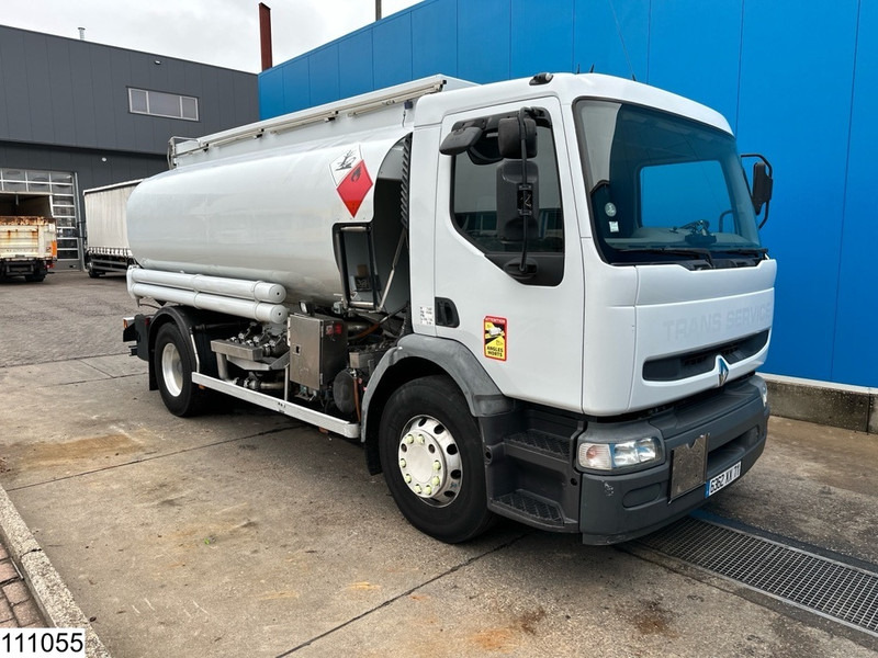 Renault Premium 270 Dxi Euro 3, Fuel, Manual, 13905 Liter, 3 Comp - شاحنة صهريج: صور 3 Renault Premium 270 Dxi Euro 3, Fuel, Manual, 13905 Liter, 3 Comp - شاحنة صهريج: صور 3