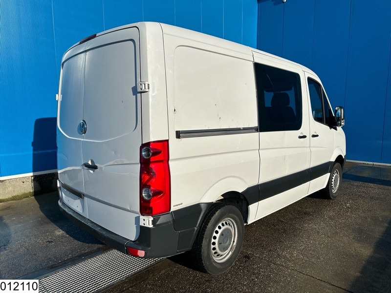 Volkswagen 2.0 TDI Crafter Double Cabin - فان, الشاحنات الصغيرة كابينة مزدوجة: صور 2 Volkswagen 2.0 TDI Crafter Double Cabin - فان, الشاحنات الصغيرة كابينة مزدوجة: صور 2
