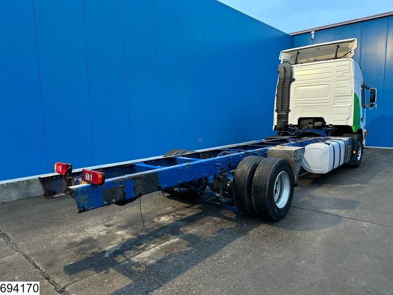 Volvo FM 380 EURO 5 - الشاسيه شاحنة: صور 2 Volvo FM 380 EURO 5 - الشاسيه شاحنة: صور 2