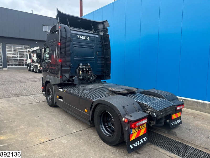 Volvo FM 420 EURO 6 - شاحنة جرار: صور 4 Volvo FM 420 EURO 6 - شاحنة جرار: صور 4