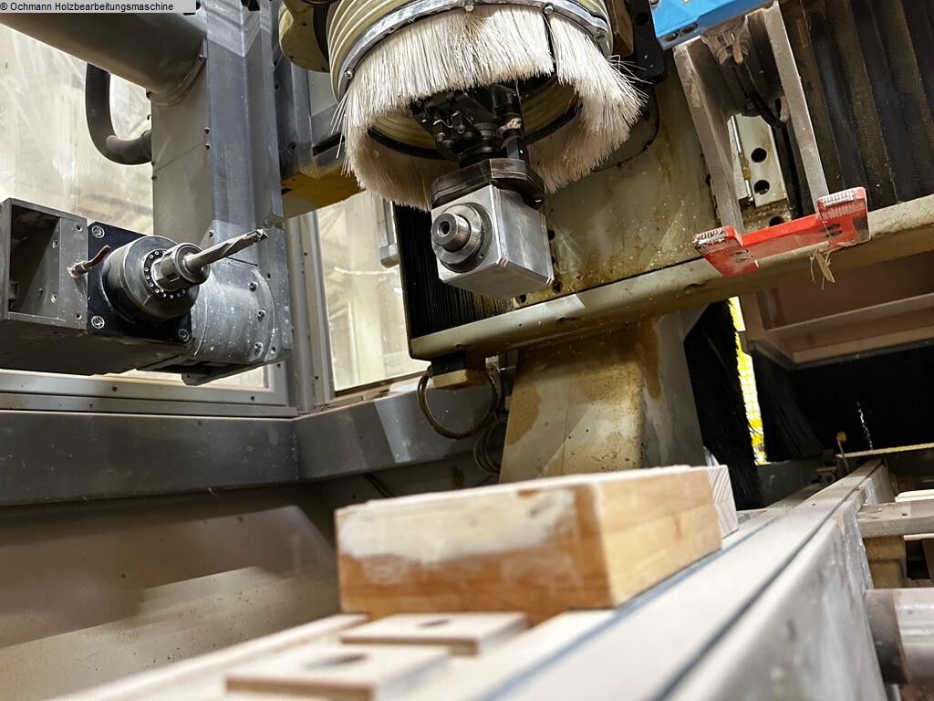SCM Routech R 3000 - مراكز تشغيل CNC للأخشاب: صور 4 SCM Routech R 3000 - مراكز تشغيل CNC للأخشاب: صور 4