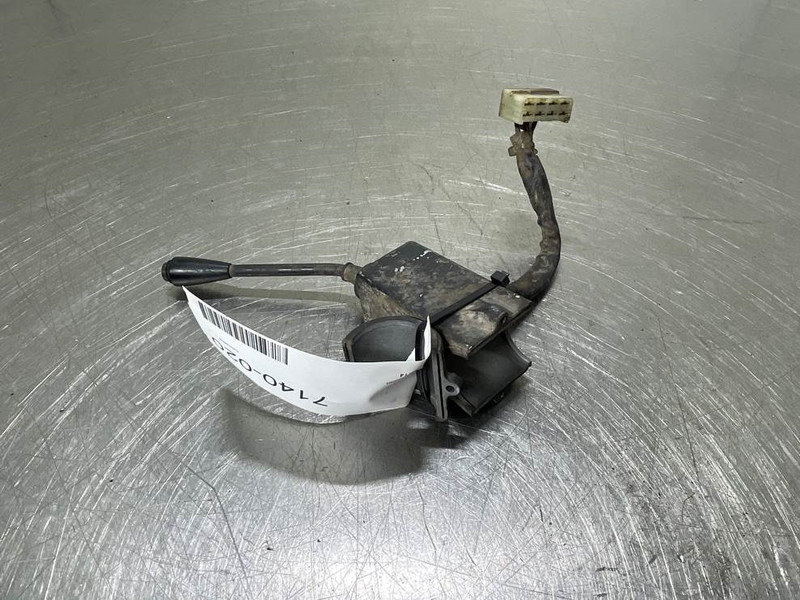 Ahlmann AZ14-4117475A-Steer col switch/Lenkstockschalter - النظام الكهربائي - آلات البناء: صور 3 Ahlmann AZ14-4117475A-Steer col switch/Lenkstockschalter - النظام الكهربائي - آلات البناء: صور 3